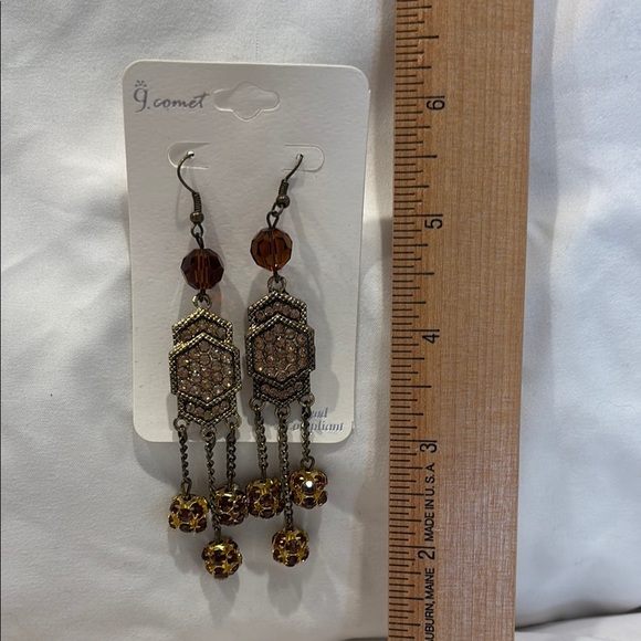 Elegant Brown Dangle Earrings - Picture 2 of 4